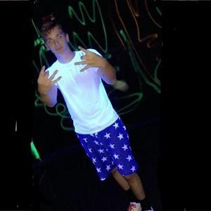 Meet your Posher, Johny